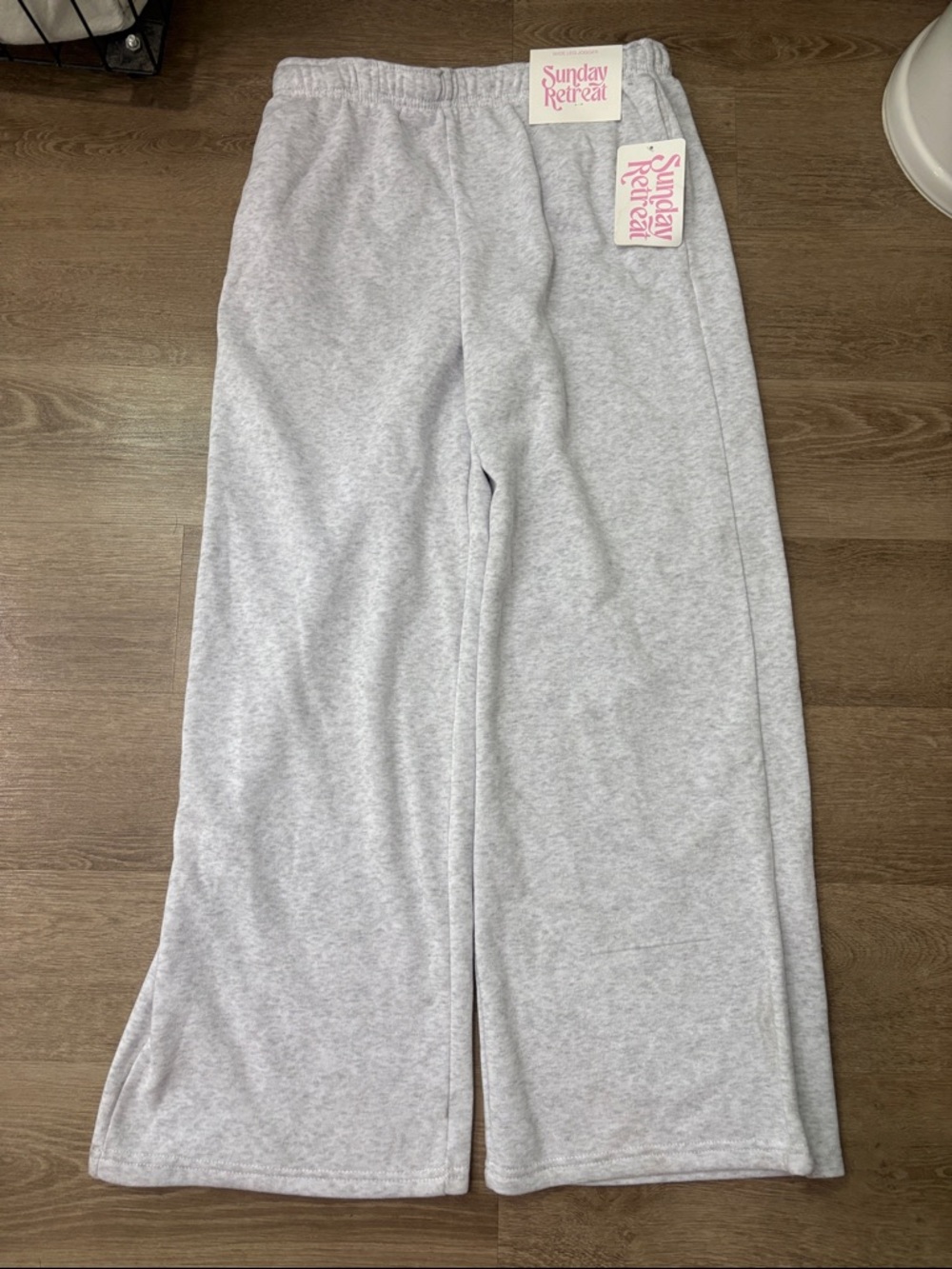 Sunday Retreat Light Gray Lounge Pants large